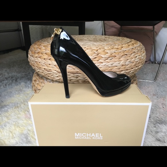 Michael Kors > Hamilton Peep Toe Pump US Size 7.5 - Picture 2 of 6